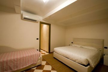 City Centre Apartments By Rent มีราโน ภายนอก รูปภาพ